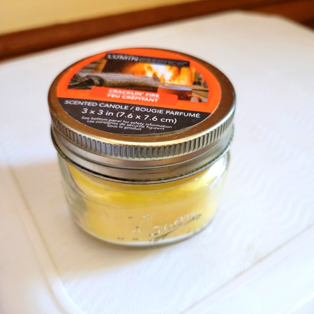 Nwt Luminessence Cracklin' Fire Scented Jar Candle cozy winter lodge cabin